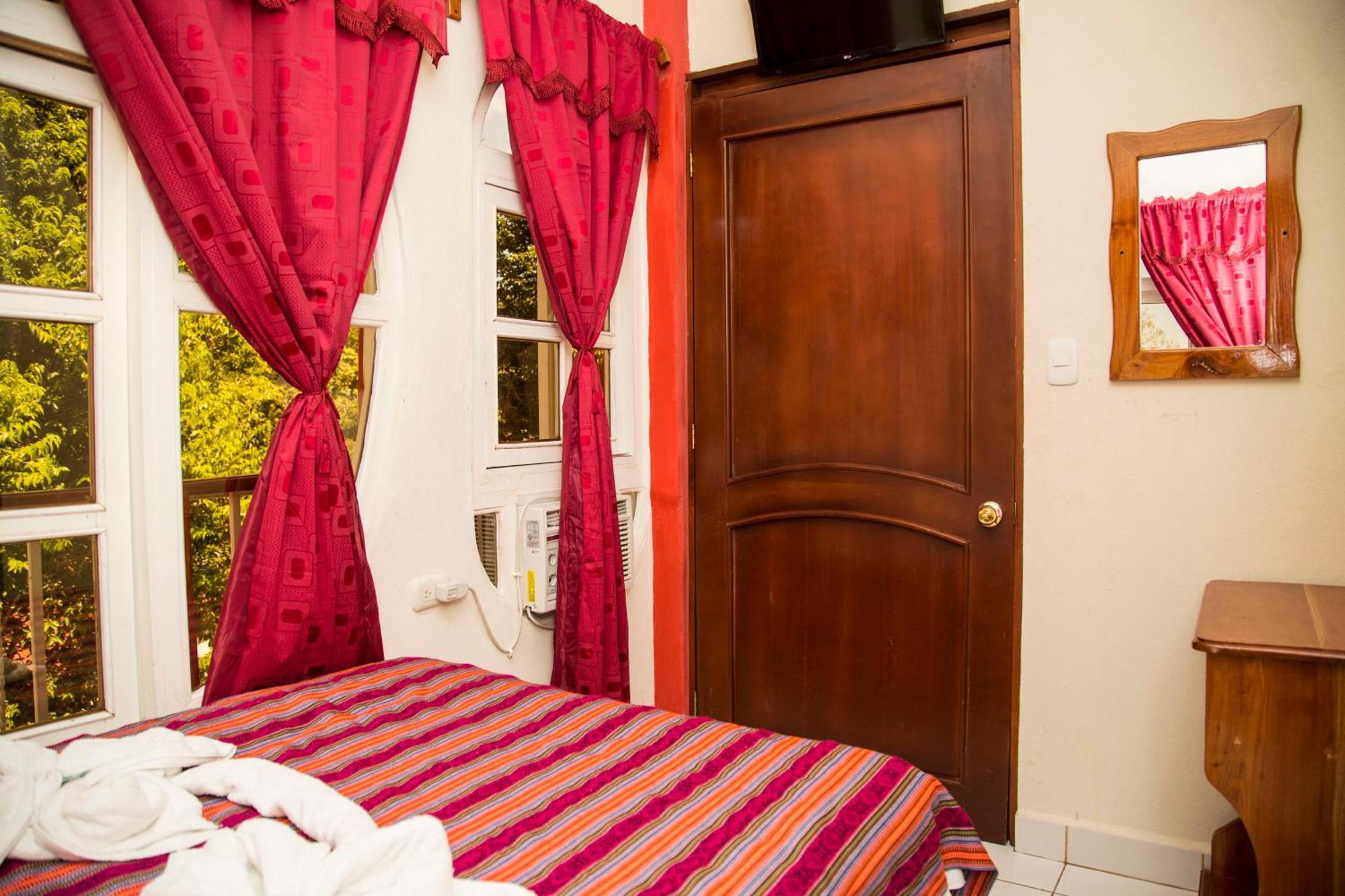 Hotel Aruma El Remate Eksteriør billede